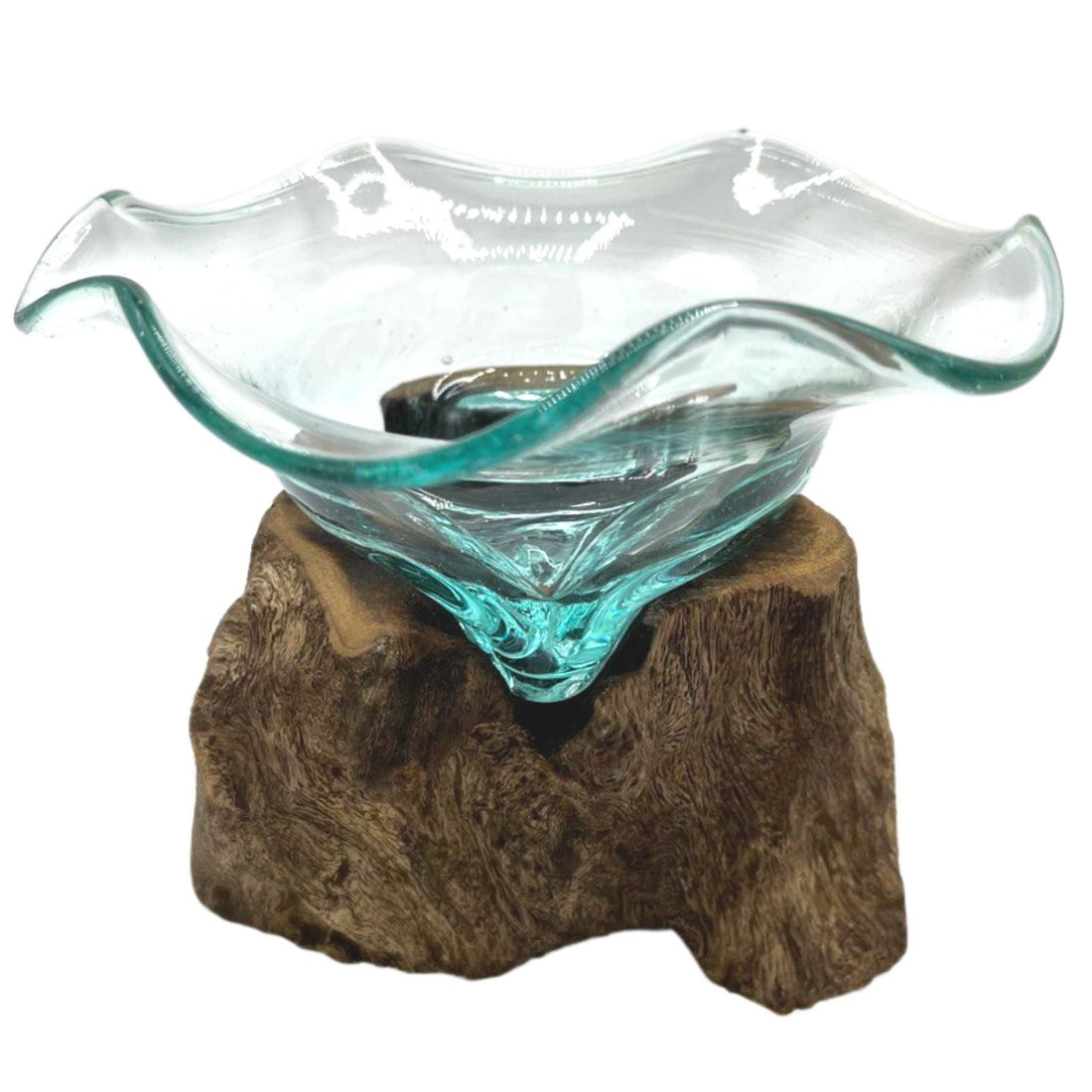Cuenco de cristal fundido en madera