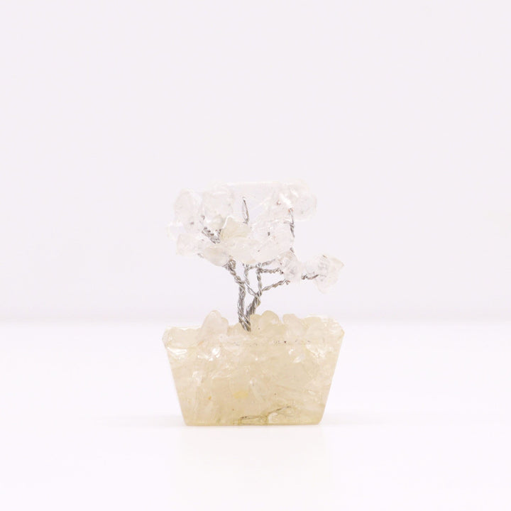 Mini árbol de piedras preciosas sobre base de orgonita - Cuarzo de roca (15 piedras)